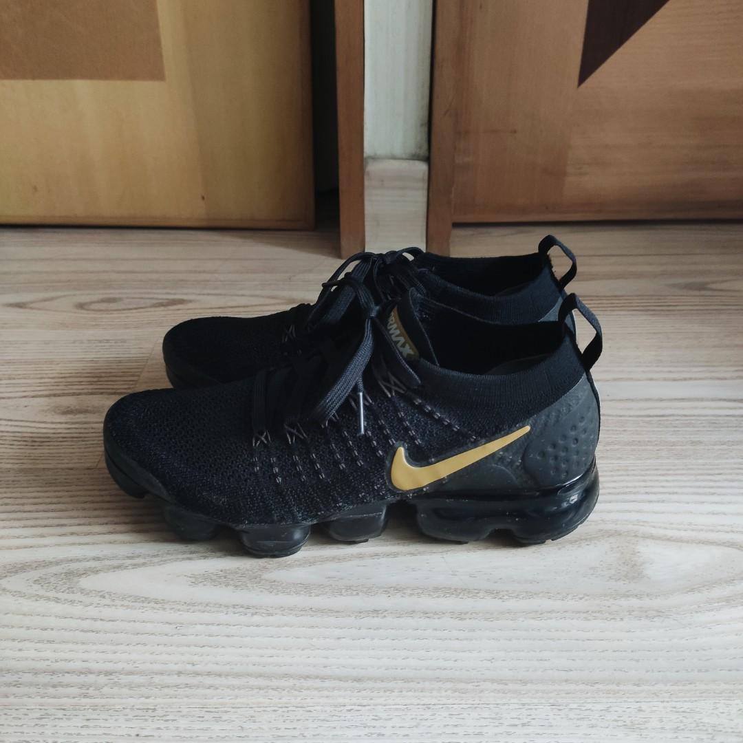 Black vapormax with gold cheap tick