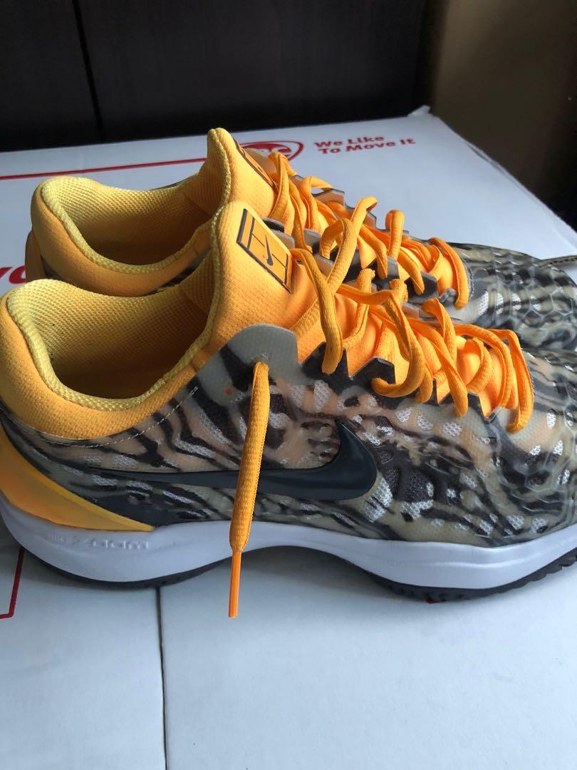 Rafael nadal on sale nike sneakers
