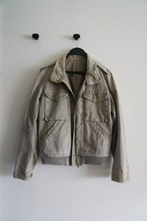 （分類：）位於 。 由 etjc. 提交（商品編號 1074800902，圖片 1）。簡介： 。