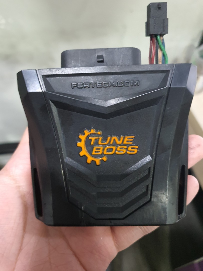 Tuneboss Ecu For Exciter150 Y15zr Sniper 150 Mx King M Slaz Fz150i 2016 Gold Engine Cover Motorcycles Motorcycle Accessories On Carousell