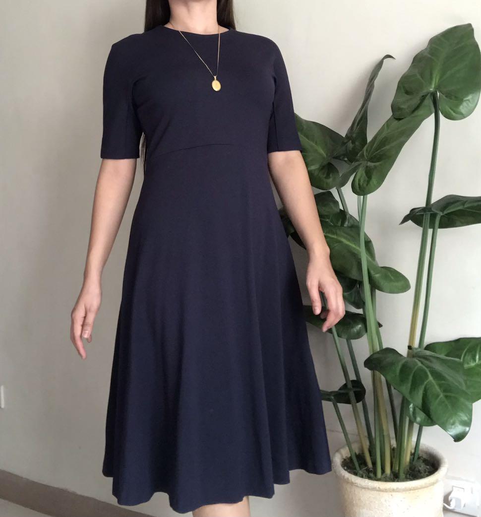 Uniqlo navy discount dress