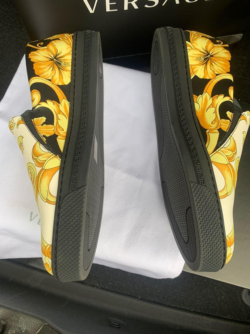 Versace slip on sneakers top