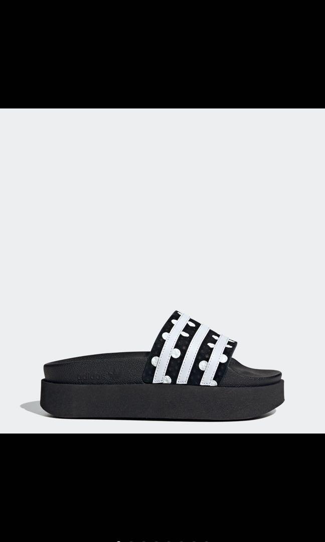 Adilette bold deals