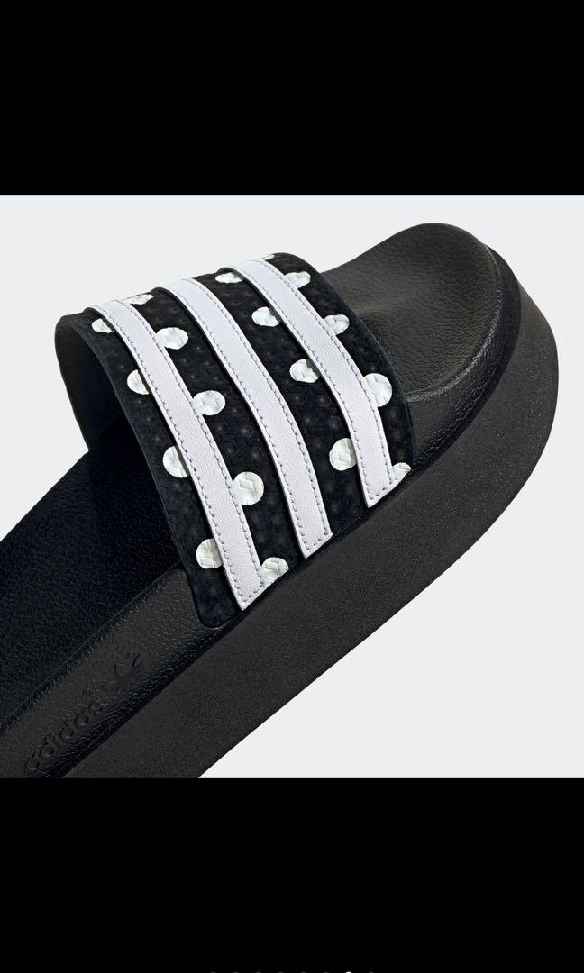 Adilette bold deals