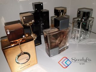 (Category: ) located in . Submitted by scentyfix (Listing ID 1074898356, Image 1). Description: .