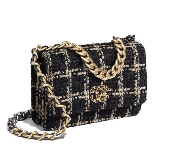 chanel 19 black tweed
