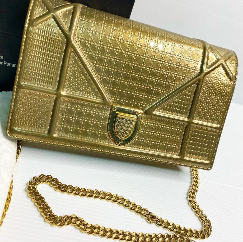 Authentic Christian Dior Diorama, Luxury, Bags & Wallets on Carousell