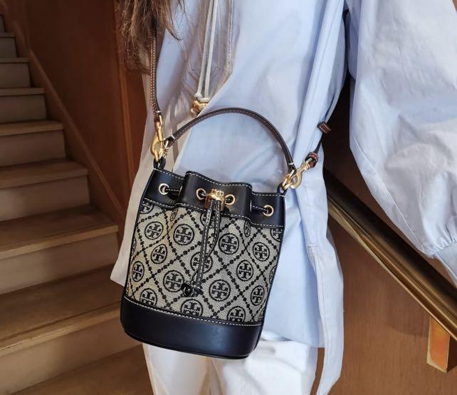 tory burch bucket bag canvas