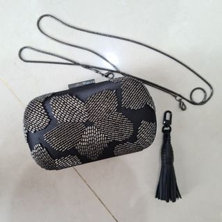 (Kategori: ) berada di . Dikirim oleh preil (ID iklan 1074910873, Gambar 1). Deskripsi: .
