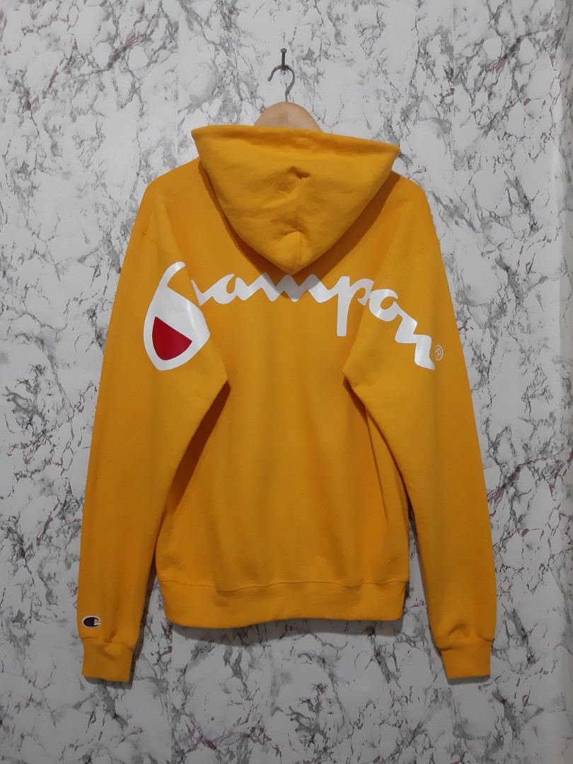 Champion hoodie new arrivals big script