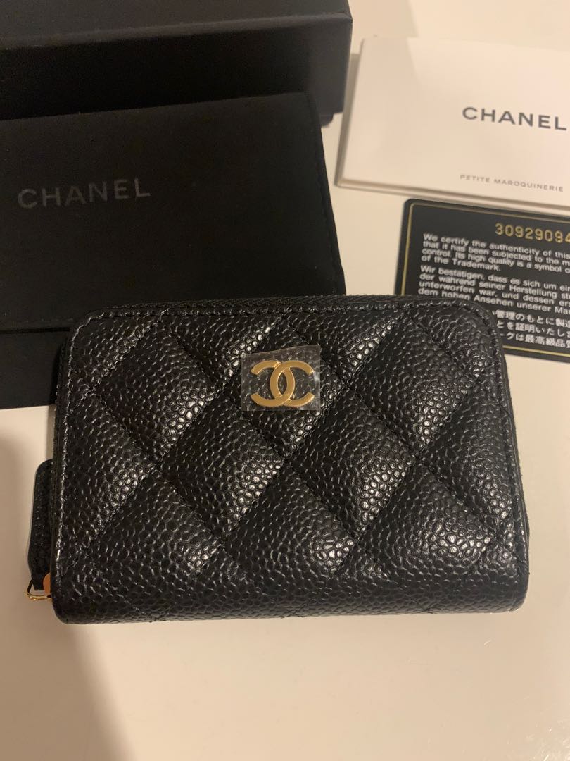 Chanel Zip Card Holder in Black Caviar GHW, Luxury, Bags & Wallets on  Carousell