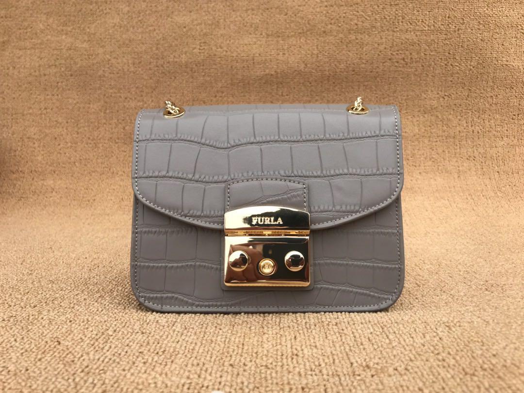 Furla Metropolis Belvedere Crossbody