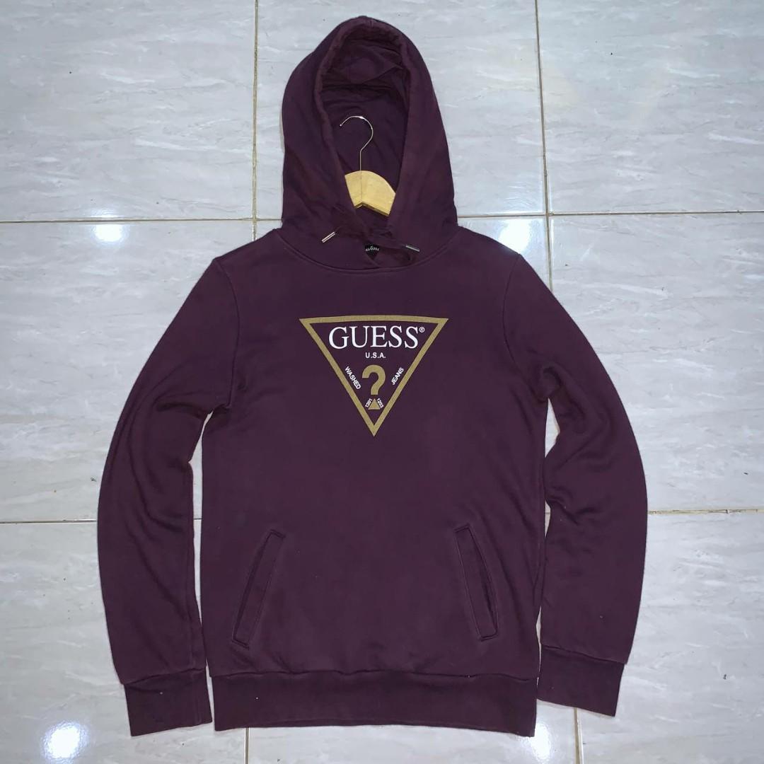 guess triangle hoodie