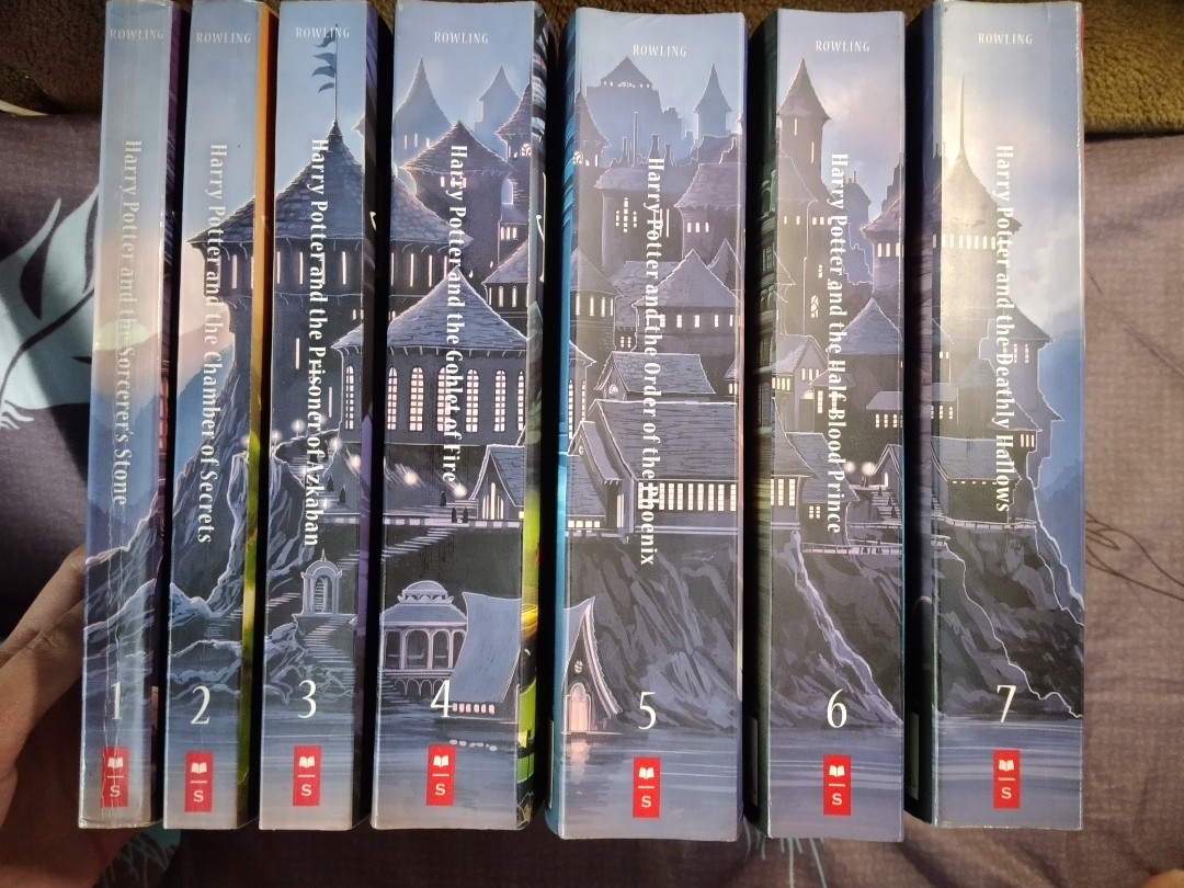 Harry potter sale castle book set