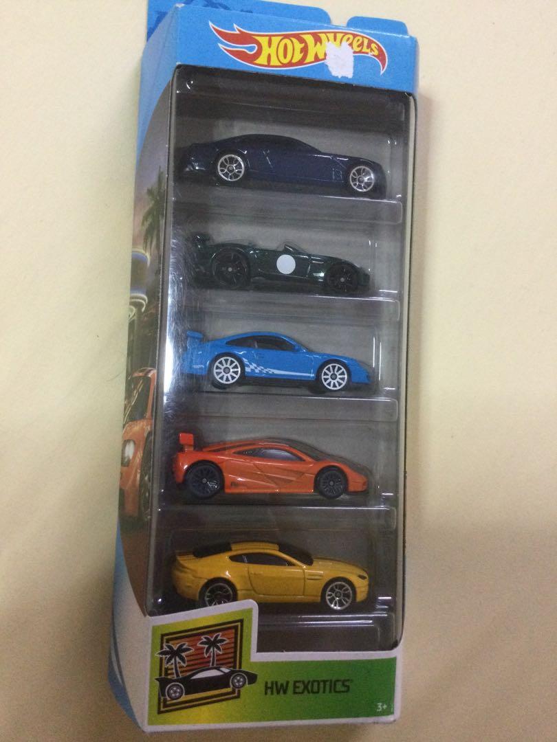 hot wheels exotics 5 pack 2020