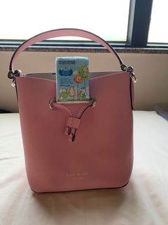 （分類：）位於 。 由 feione 提交（商品編號 1074892069，圖片 1）。簡介： 。