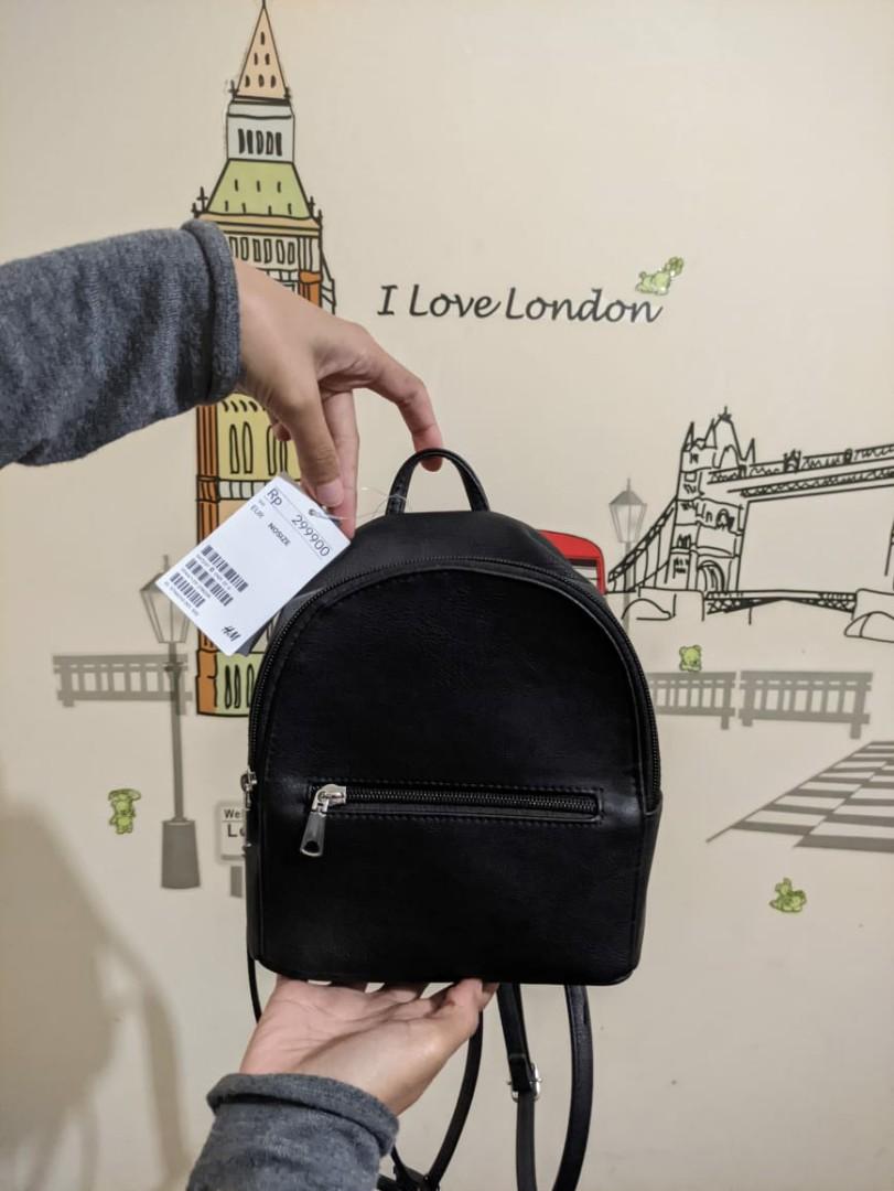 Mini backpack H M Fesyen Wanita Tas Dompet di Carousell