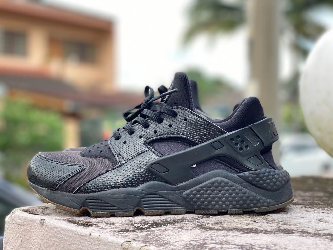 Nike Air Huarache Run Snakeskin Black Gum Men s Fashion Footwear