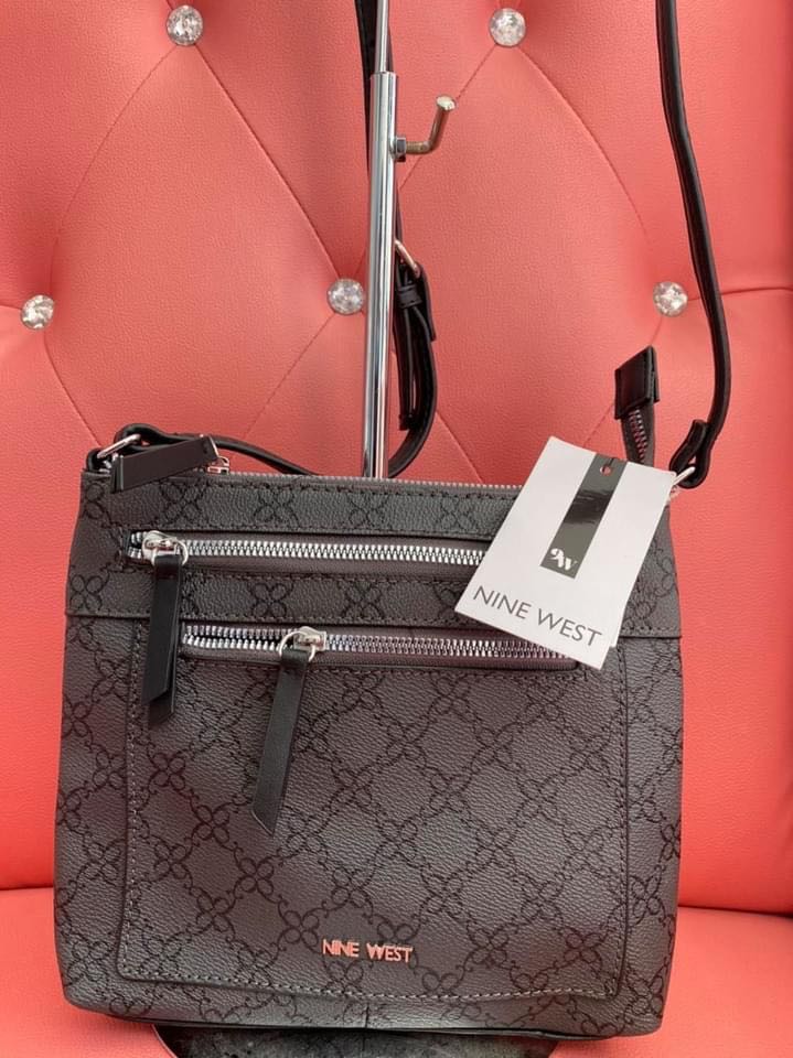 nine west coralia crossbody