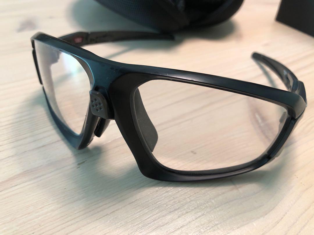 Oakley field top jacket clear