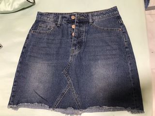 (Category: ) located in . Submitted by amberc9 (Listing ID 1074853186, Image 1). Description: .