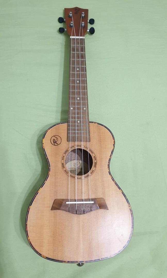 Rj ukulele hot sale price