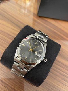 (Category: ) located in . Submitted by exportwatches (Listing ID 1075019294, Image 1). Description: .