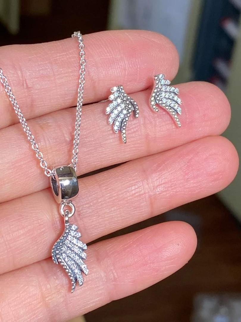 SALE✴️Pandora feather earrings and set, Women's Fashion, & Organizers, Necklaces on Carousell