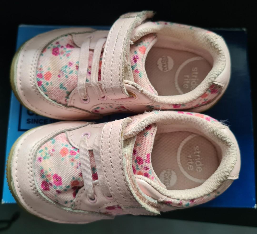 Stride Rite girl s shoes US6.5W Babies Kids Babies Kids