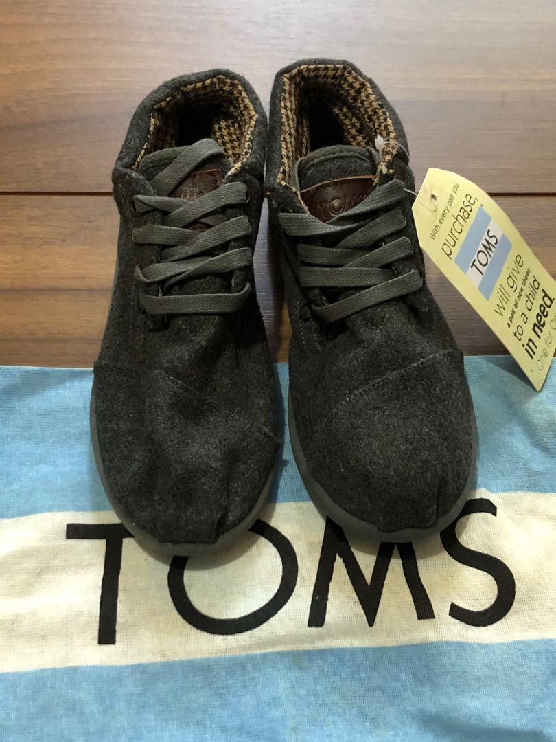 toms boys boots
