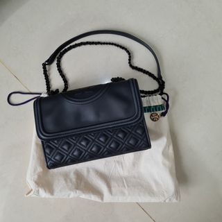 (Kategori: ) berada di . Dikirim oleh preil (ID iklan 1074907393, Gambar 1). Deskripsi: .
