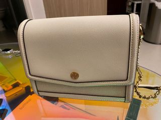 （分類：）位於 。 由 yuenyanhui 提交（商品編號 1074941899，圖片 1）。簡介： 。