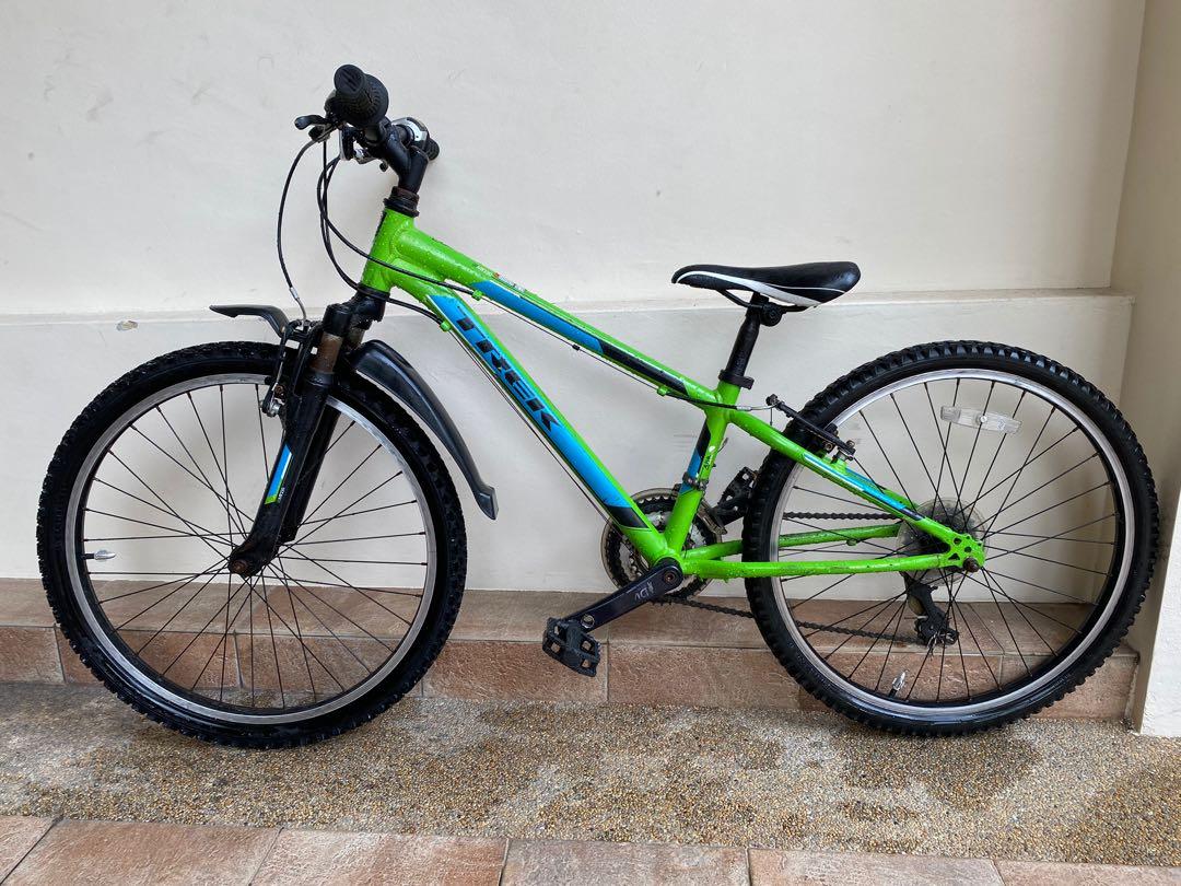 Trek MT220 24 Mountain Bike Sports Equipment Bicycles Parts