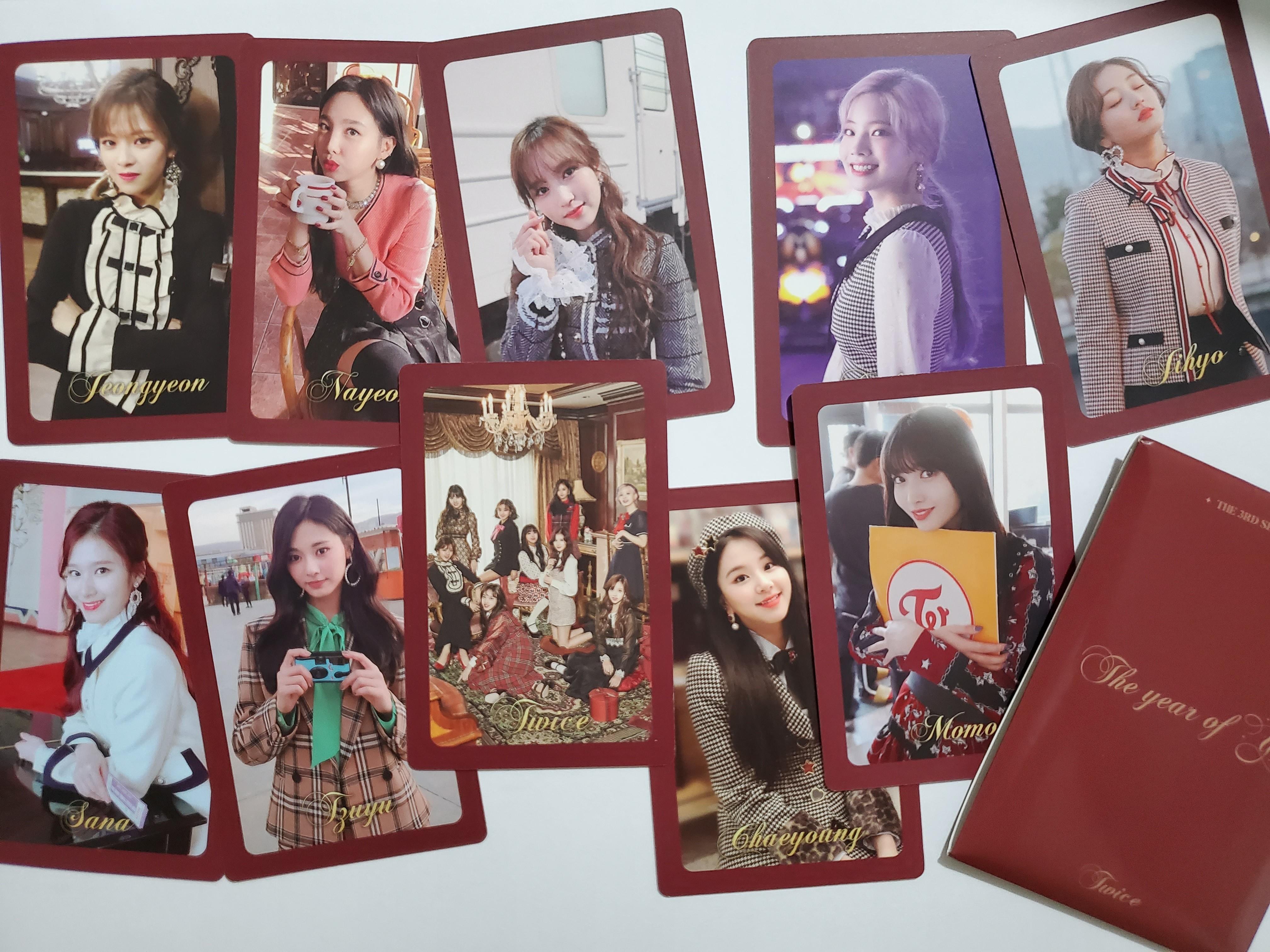 Twice 一套專輯特典小卡 興趣及遊戲 收藏品及紀念品 韓流 Carousell