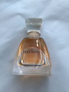（分類：）位於 。 由 adamkchu 提交（商品編號 1074864032，圖片 1）。簡介： 。