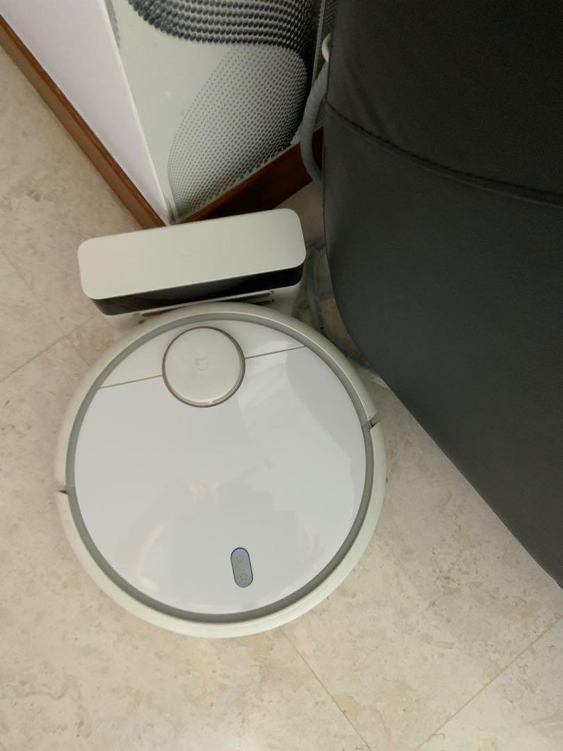 Xiaomi Roborock Gen 1 Robot Vacuum Cleaner