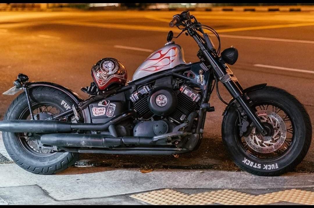 Yamaha dragstar hotsell 400 bobber