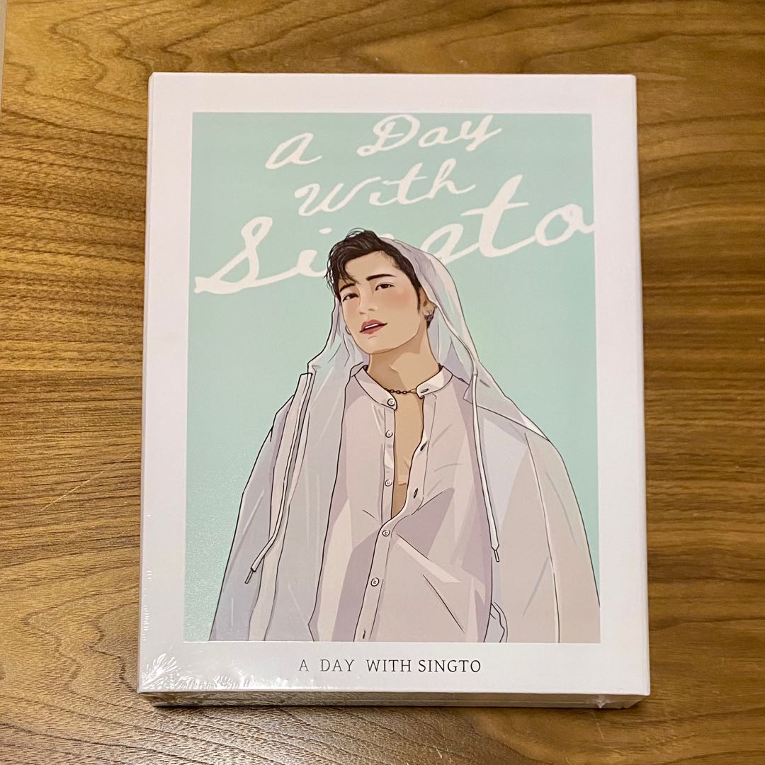 現貨]A DAY WITH SINGTO THE OFFICIAL PHOTOBOOK OF SINGTO PRACHAYA