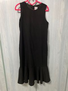 (Category: ) located in . Submitted by dressedup (Listing ID 1075165312, Image 1). Description: .