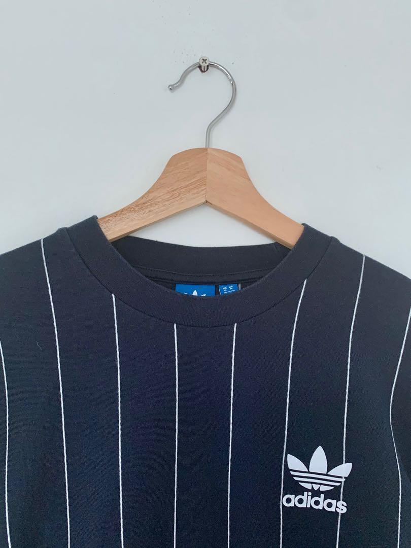 Diez años entidad Negligencia Adidas Originals Tokyo Pack Longsleeved Pinstripe T-Shirt, Men's Fashion,  Tops & Sets, Tshirts & Polo Shirts on Carousell