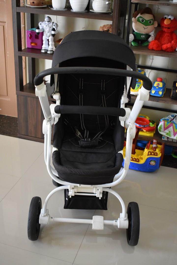 Akeeva Luxury Stroller Quantum Babies Kids Going Out Strollers on Carousell
