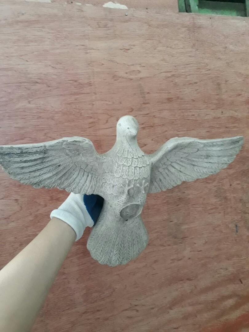 Angel& holy spirit religious items (Category: Religious Items) located in Antipolo. Submitted by blueshopvintage (Listing ID 1075103053, Image 2). Description: take all price holy spirit / dove figure angels holy water holder for faster transaction pls.message me at 09215692364.