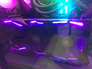 （分類：）位於 。 由 tom27207 提交（商品編號 1075249206，圖片 1）。簡介： 。
