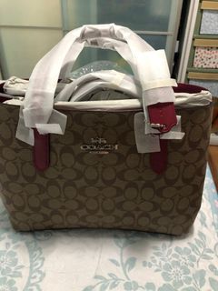 (Category: ) located in . Submitted by crizy (Listing ID 1075152636, Image 1). Description: .