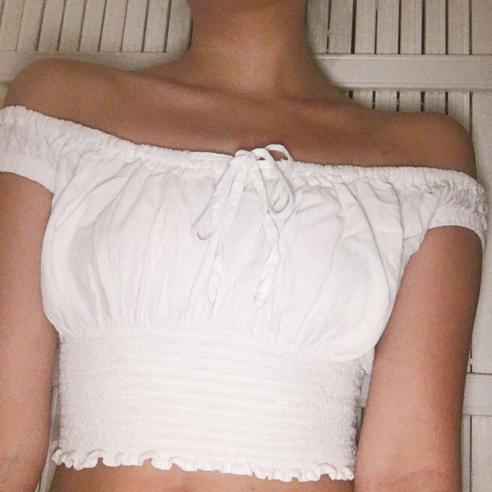 Authentic Brandy Melville Marilyn Top in White, Women's Fashion, Tops,  Other Tops on Carousell