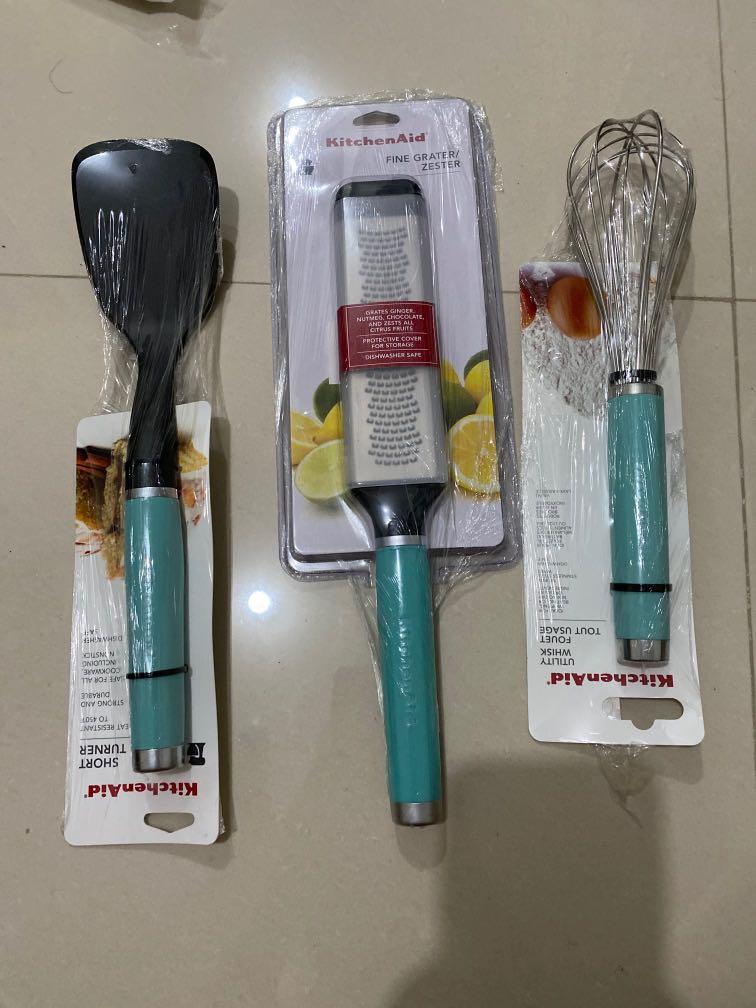 Bundle KitchenAid (Category: Bakeware) located in Manila. Submitted by shelleyyyyy (Listing ID 1075249376, Image 1). Description: .