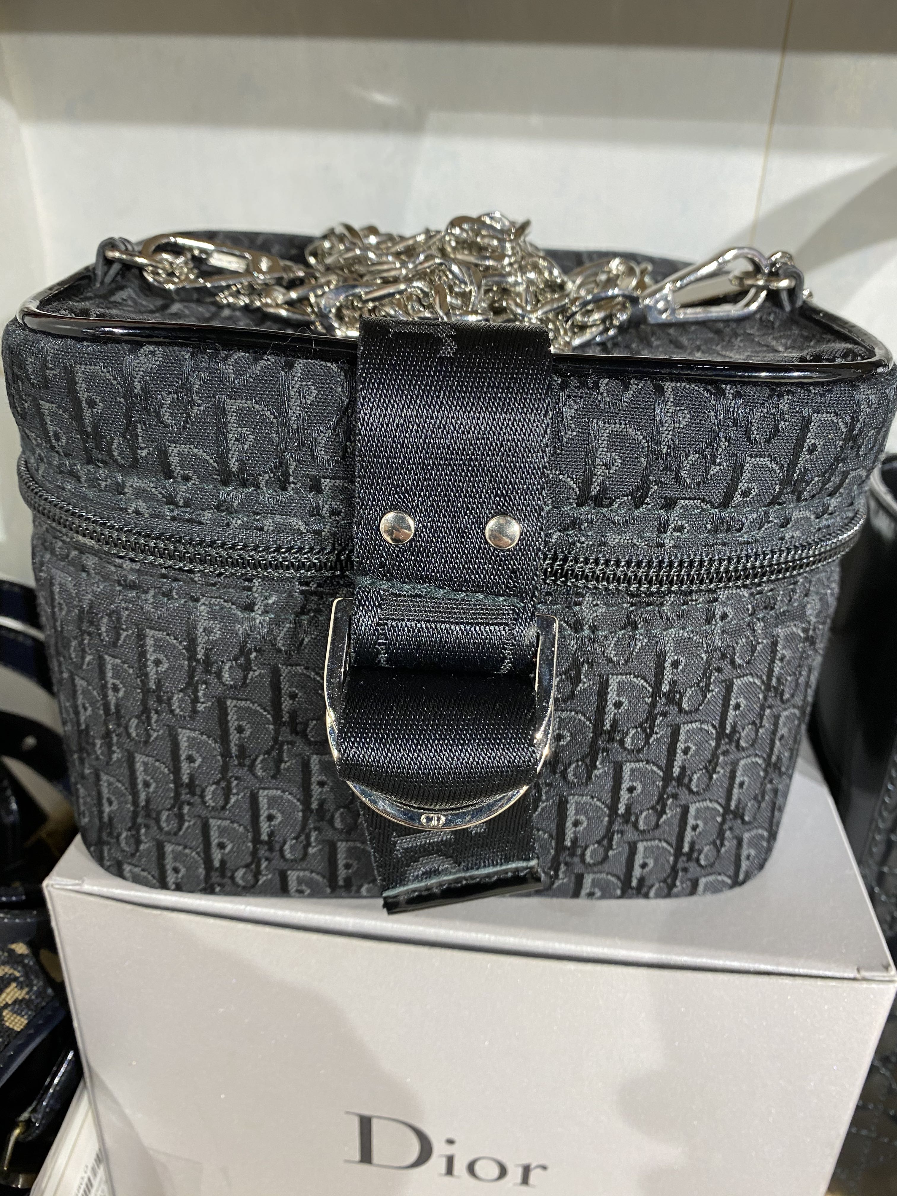 Christian Dior mini vanity case vintage bag, 名牌, 手袋及銀包 Carousell