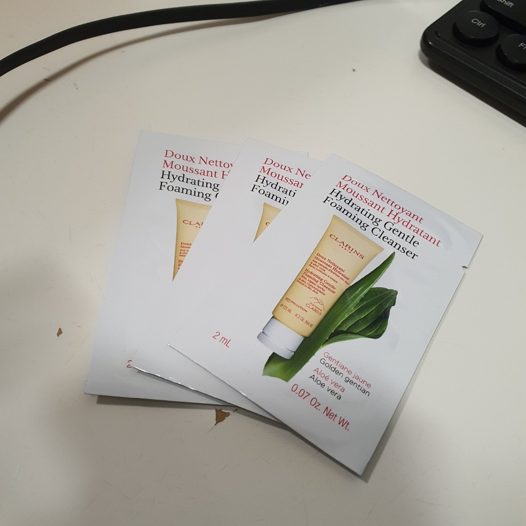 clarins doux nettoyant moussant hydratant