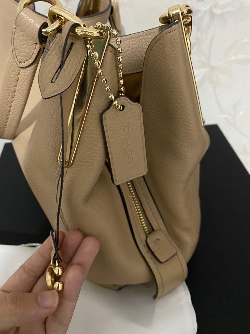 Coach shop dalton 28