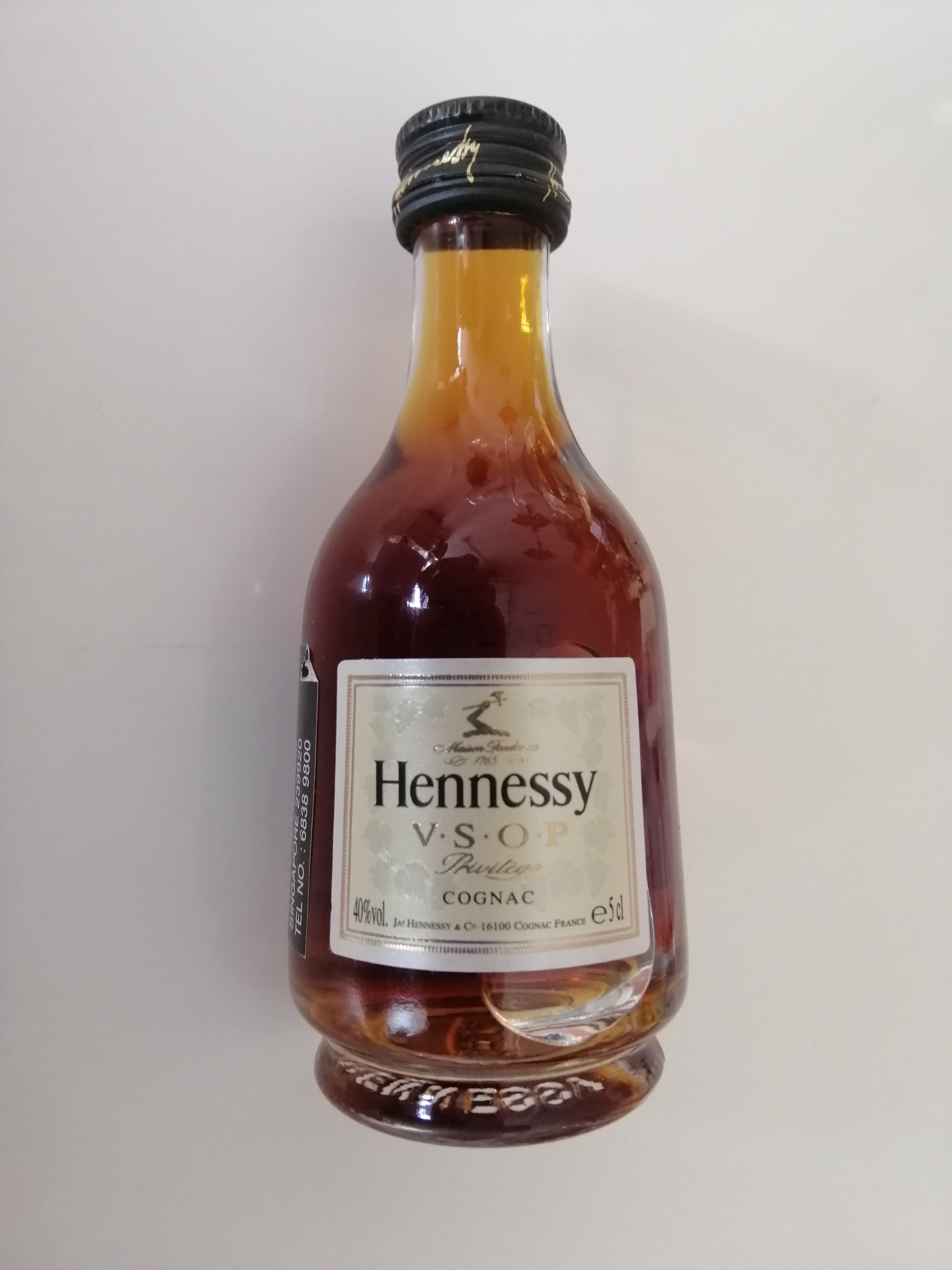 Hennessy VSOP Cognac, 50ml bottle miniature, Food & Drinks ...